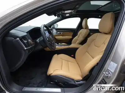 Volvo S90 2024 2.0 гидро в Москве № 2131592, миниатюра 9