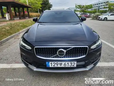 Volvo V90 B5 Pro AWD