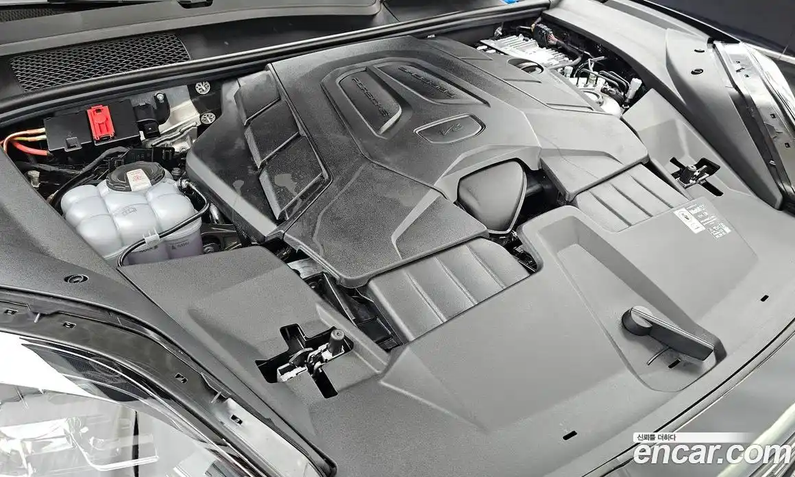 Porsche Cayenne 2025 3.0 гидро в Москве № 2131647, фото 6