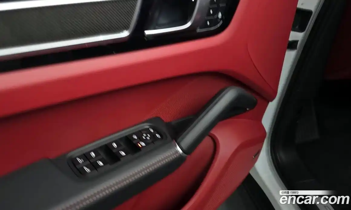 Porsche Cayenne 2022 3.0 гидро в Москве № 2131683, фото 32