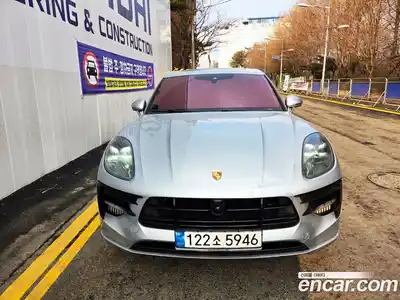 Porsche Macan 2.9 GTS 95B
