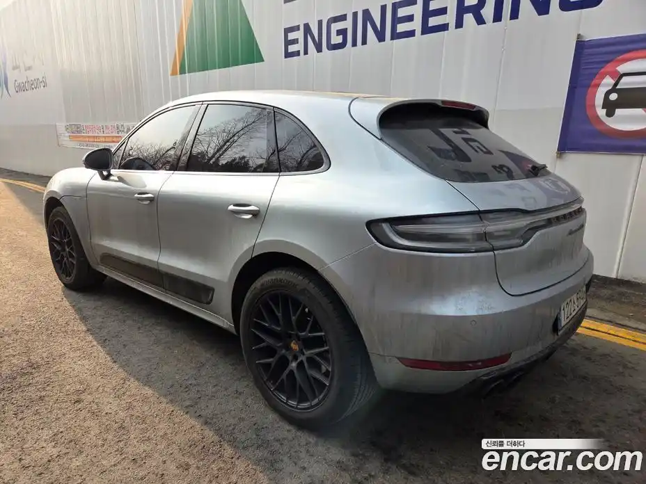Porsche Macan 2021 2.9 гидро в Москве № 2131691, фото 3