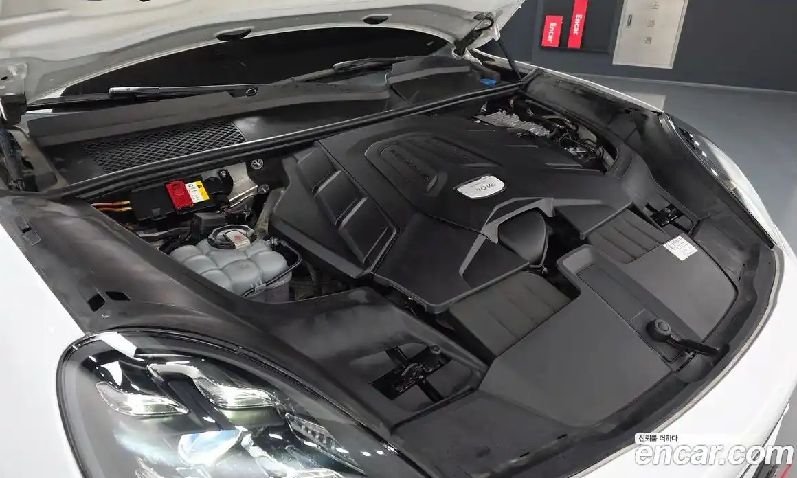 Porsche Cayenne 2019 3.0 гидро в Москве № 2131725, фото 6