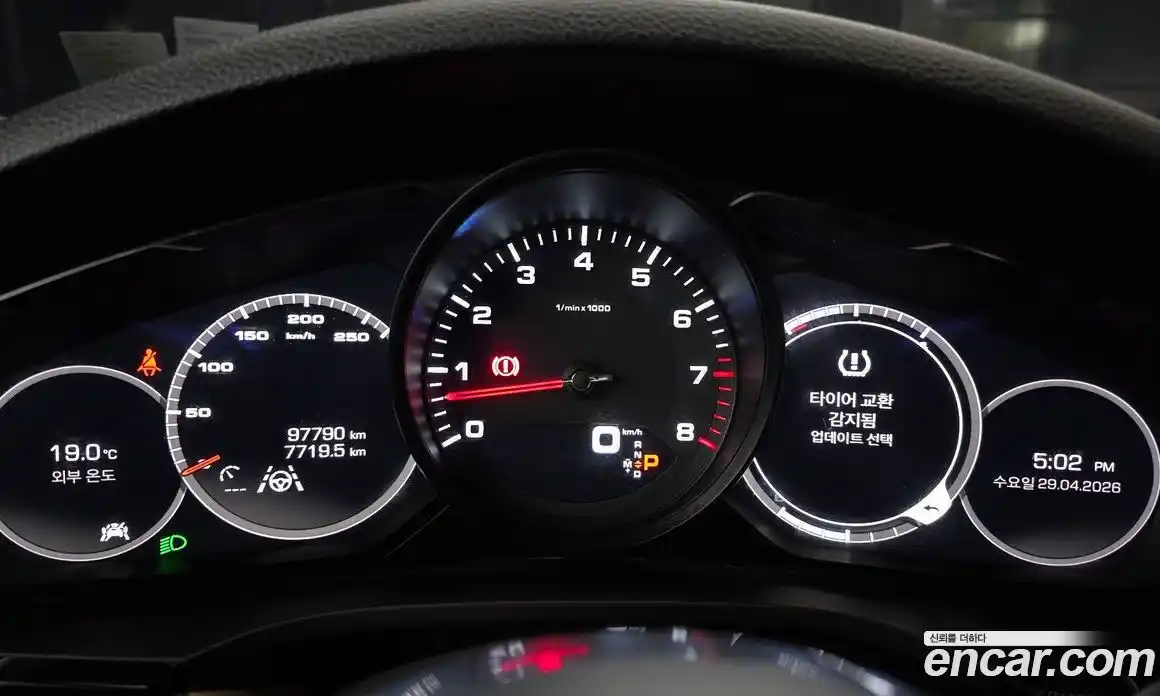 Porsche Cayenne 2019 3.0 гидро в Москве № 2131725, фото 8