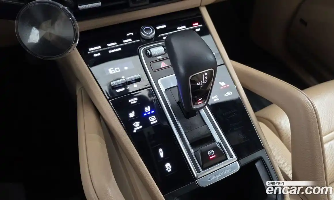 Porsche Cayenne 2019 3.0 гидро в Москве № 2131725, фото 9