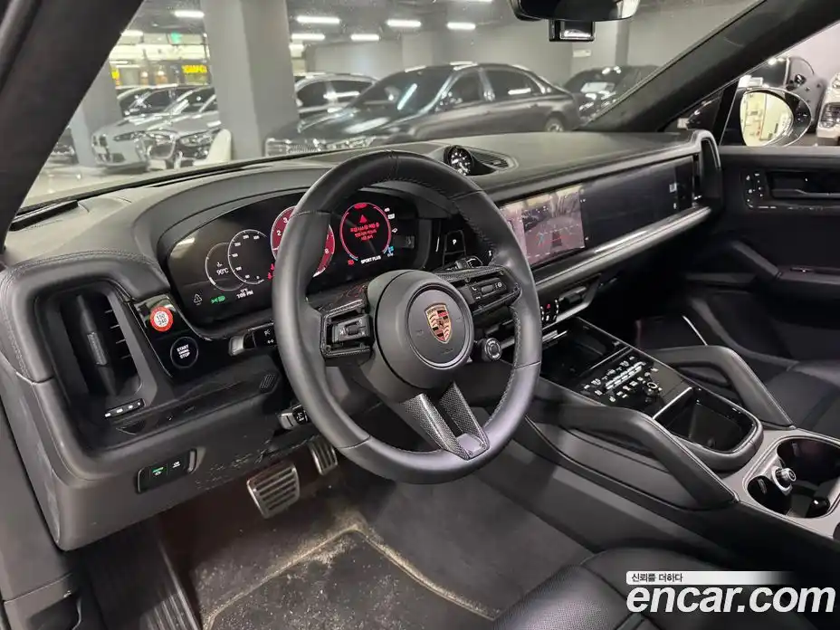 Porsche Cayenne 2025 4.0 гидро в Москве № 2131765, фото 4