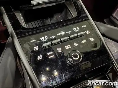 Porsche Cayenne 2025 4.0 гидро в Москве № 2131765, миниатюра 9