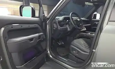 Land Rover Defender 2025 4.4 гидро в Москве № 2131828, миниатюра 10