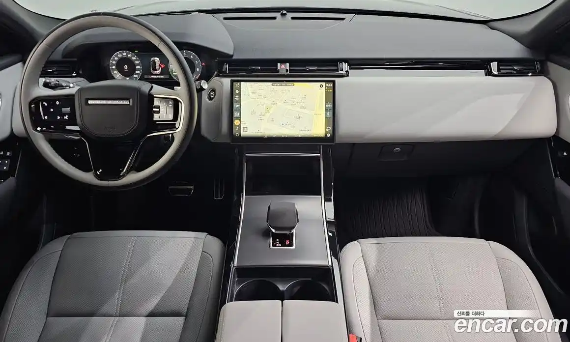 Land Rover Range-Rover Velar 2024 2.0 гидро в Москве № 2131841, фото 4