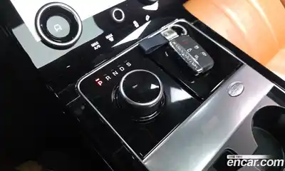 Land Rover Range-Rover Velar 2018 3.0 гидро в Москве № 2131933, миниатюра 9