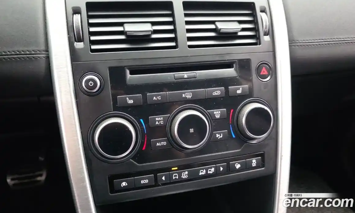 Land Rover Discovery Sport 2017 2.0 гидро в Москве № 2131935, фото 15