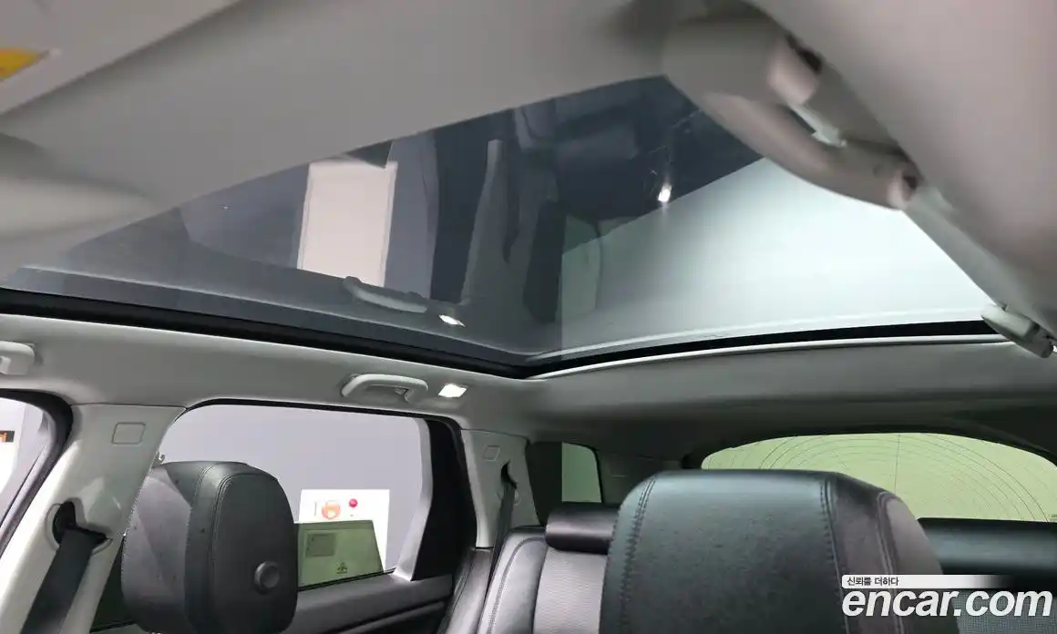 Land Rover Discovery Sport 2017 2.0 гидро в Москве № 2131935, фото 17
