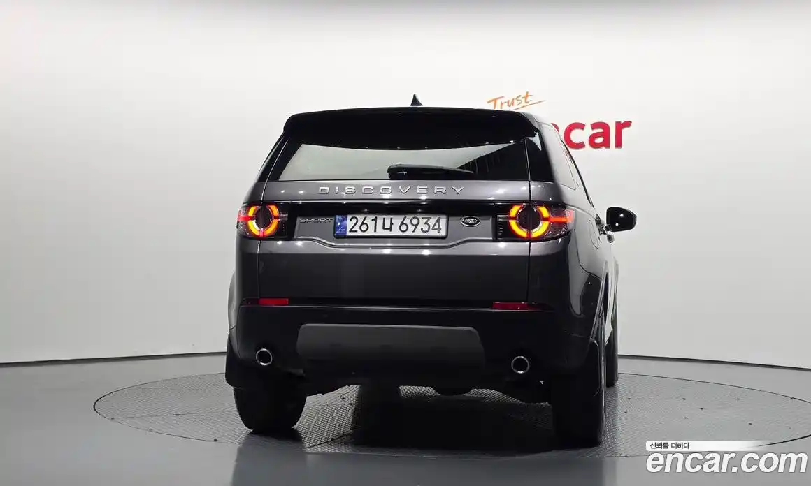 Land Rover Discovery Sport 2017 2.0 гидро в Москве № 2131935, фото 4