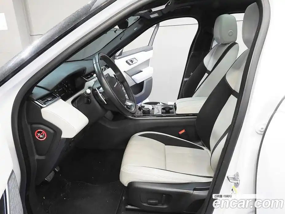 Land Rover Range-Rover Velar 2018 3.0 гидро в Москве № 2131959, фото 13