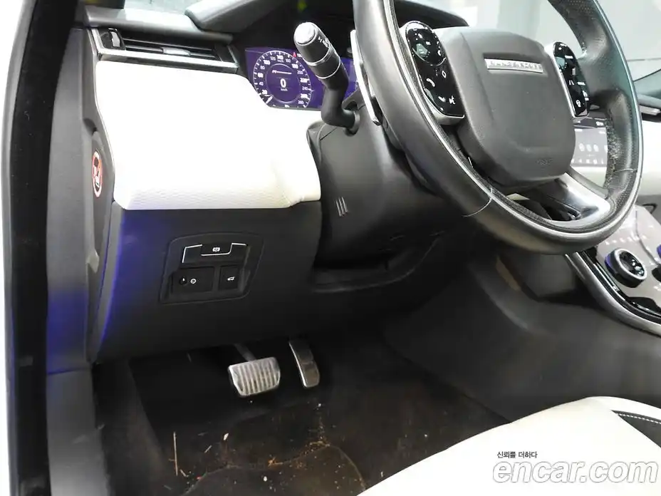 Land Rover Range-Rover Velar 2018 3.0 гидро в Москве № 2131959, фото 15