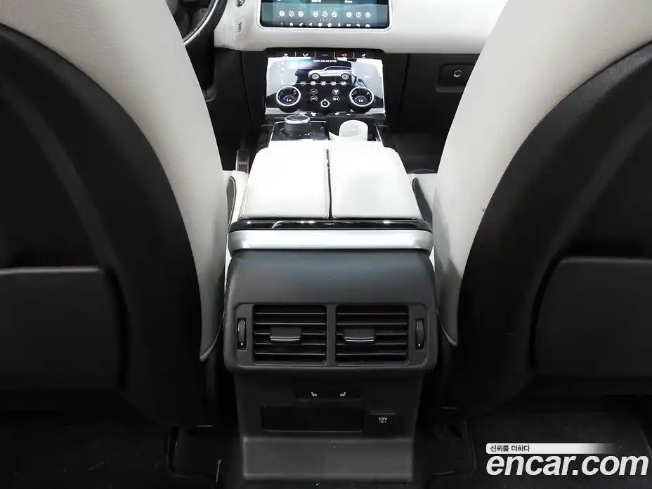 Land Rover Range-Rover Velar 2018 3.0 гидро в Москве № 2131959, фото 16