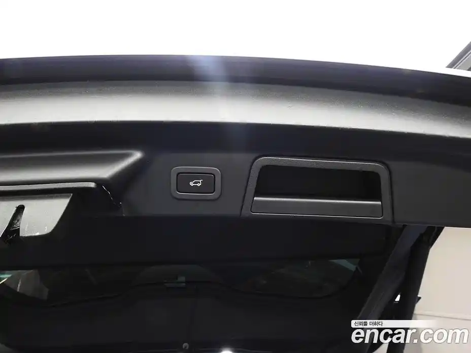 Land Rover Range-Rover Velar 2018 3.0 гидро в Москве № 2131959, фото 18