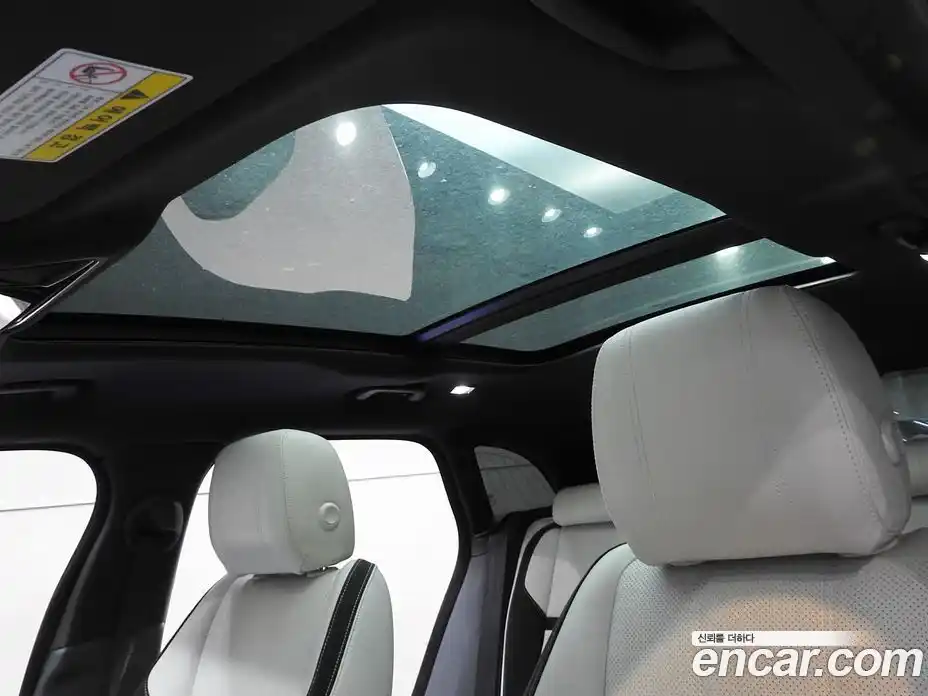 Land Rover Range-Rover Velar 2018 3.0 гидро в Москве № 2131959, фото 19