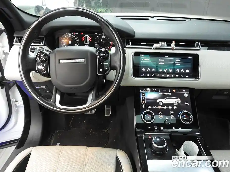 Land Rover Range-Rover Velar 2018 3.0 гидро в Москве № 2131959, фото 9