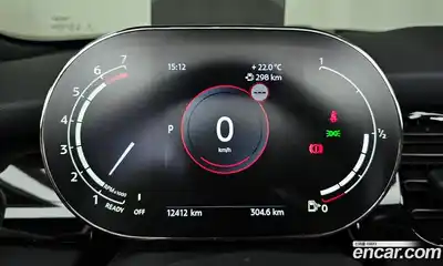 Mini Cooper Convertible 2023 1.5 гидро в Москве № 2131989, миниатюра 8