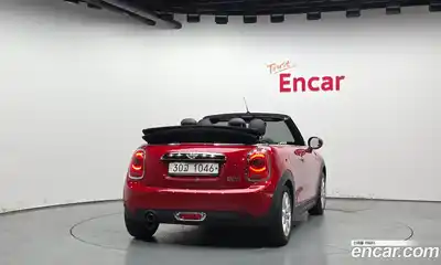 Mini Cooper Convertible 2018 1.5 гидро в Москве № 2132054, миниатюра 4
