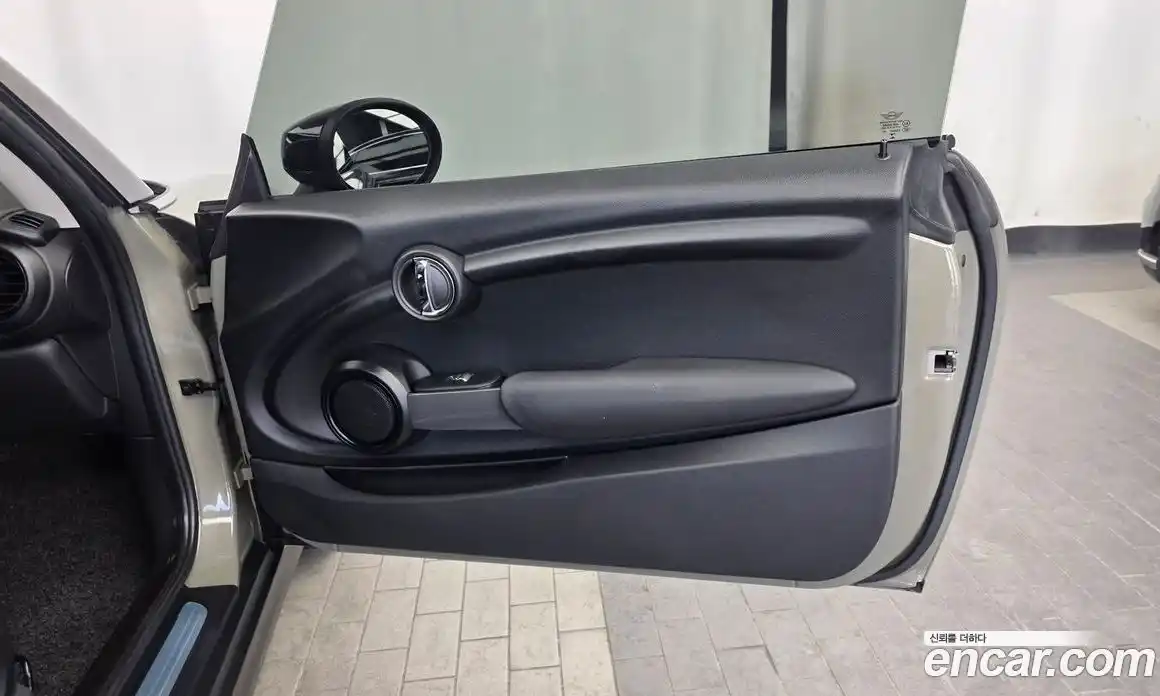 Mini Cooper 2019 1.5 гидро в Москве № 2132071, фото 15