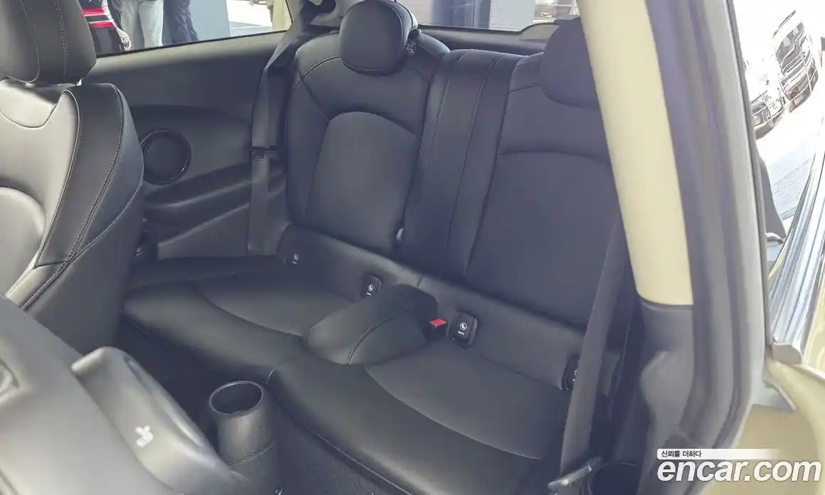 Mini Cooper 2019 1.5 гидро в Москве № 2132071, фото 16