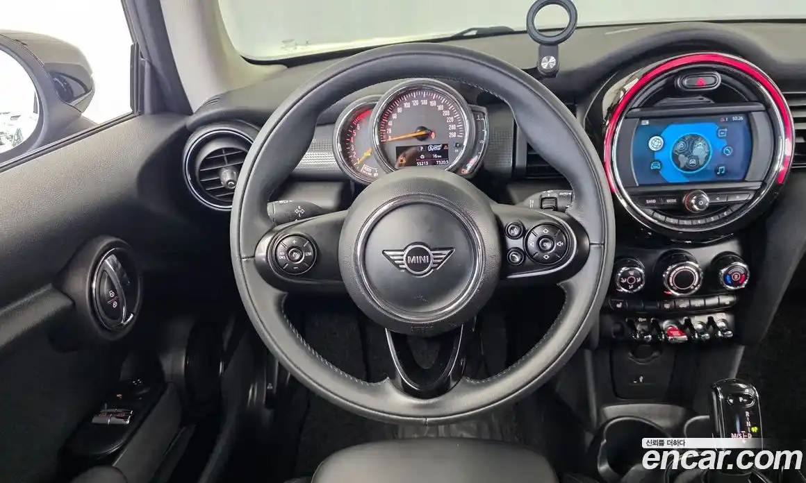 Mini Cooper 2019 1.5 гидро в Москве № 2132071, фото 19