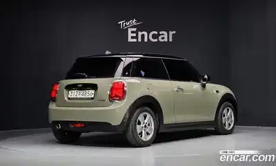 Mini Cooper 2019 1.5 гидро в Москве № 2132071, миниатюра 2