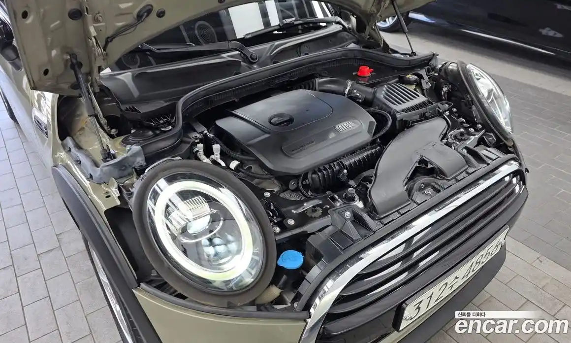Mini Cooper 2019 1.5 гидро в Москве № 2132071, фото 6