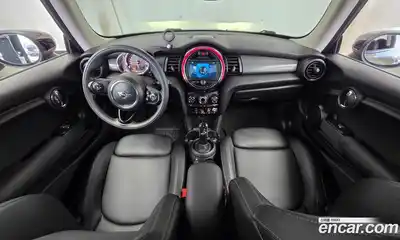 Mini Cooper 2019 1.5 гидро в Москве № 2132071, миниатюра 10