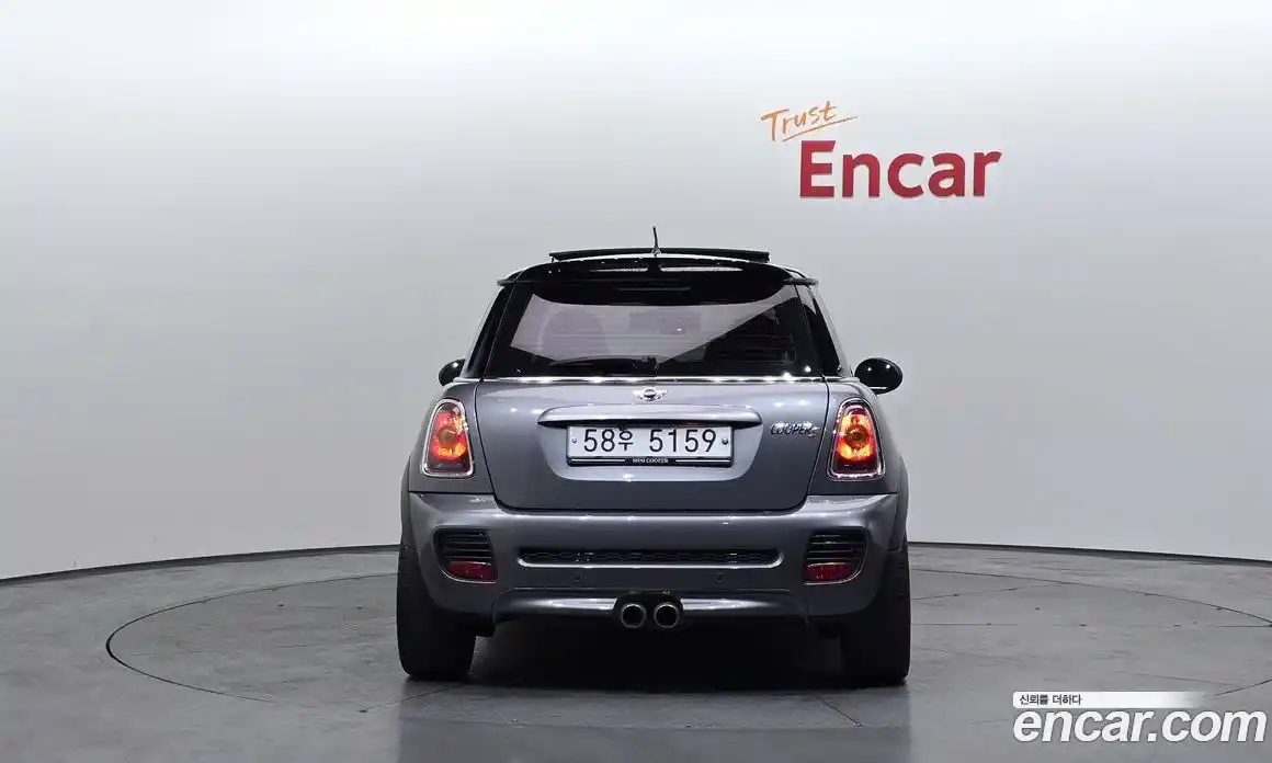 Mini Cooper 2010 1.6 гидро в Москве № 2132128, фото 4