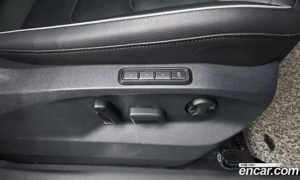 Volkswagen Tiguan 2018 2.0 гидро в Москве № 2132410, фото 31