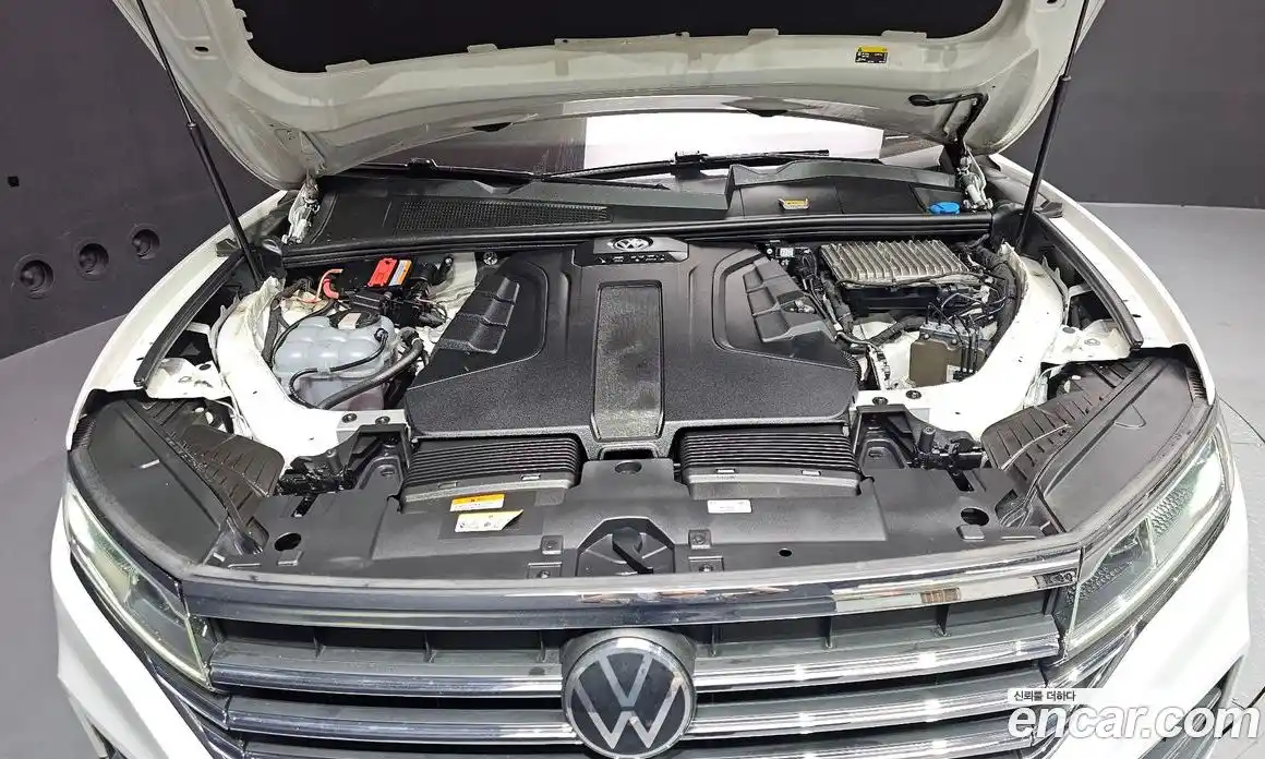 Volkswagen Touareg 2021 3.0 гидро в Москве № 2132490, фото 6
