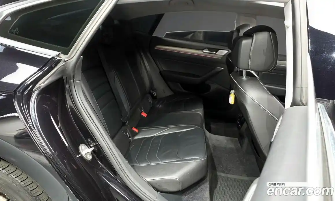 Volkswagen Arteon 2018 2.0 гидро в Москве № 2132517, фото 11