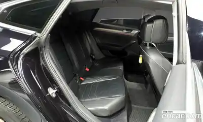 Volkswagen Arteon 2018 2.0 гидро в Москве № 2132517, миниатюра 11
