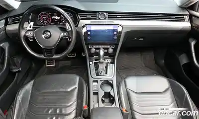 Volkswagen Arteon 2018 2.0 гидро в Москве № 2132517, миниатюра 7
