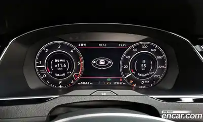 Volkswagen Arteon 2018 2.0 гидро в Москве № 2132517, миниатюра 8
