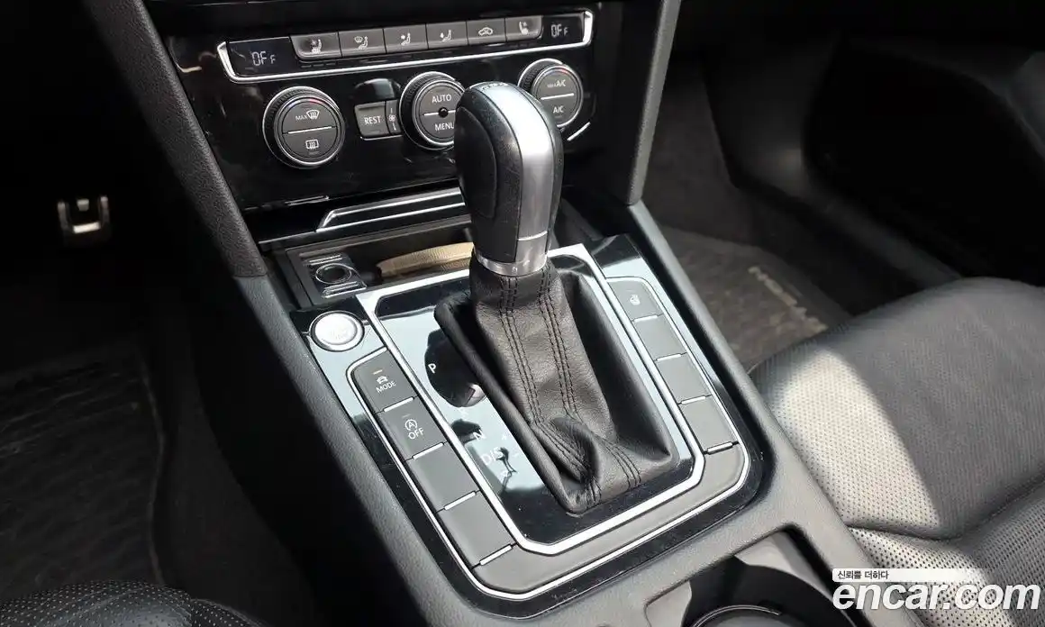 Volkswagen Arteon 2018 2.0 гидро в Москве № 2132517, фото 9
