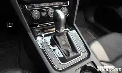 Volkswagen Arteon 2018 2.0 гидро в Москве № 2132517, миниатюра 9