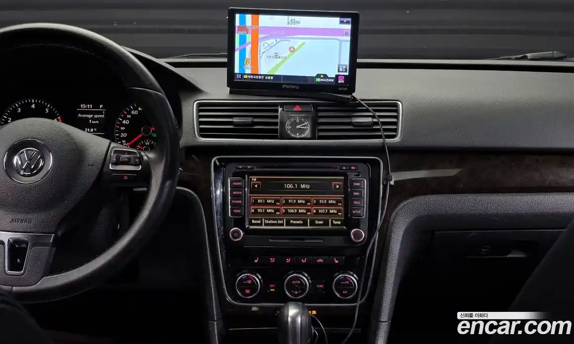 Volkswagen Passat 2015 1.8 гидро в Москве № 2132551, фото 12