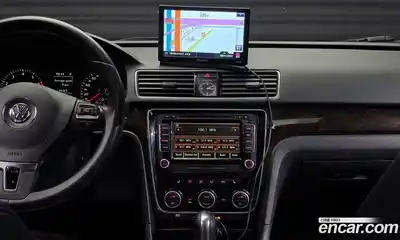 Volkswagen Passat 2015 1.8 гидро в Москве № 2132551, миниатюра 12