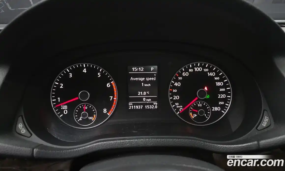 Volkswagen Passat 2015 1.8 гидро в Москве № 2132551, фото 8