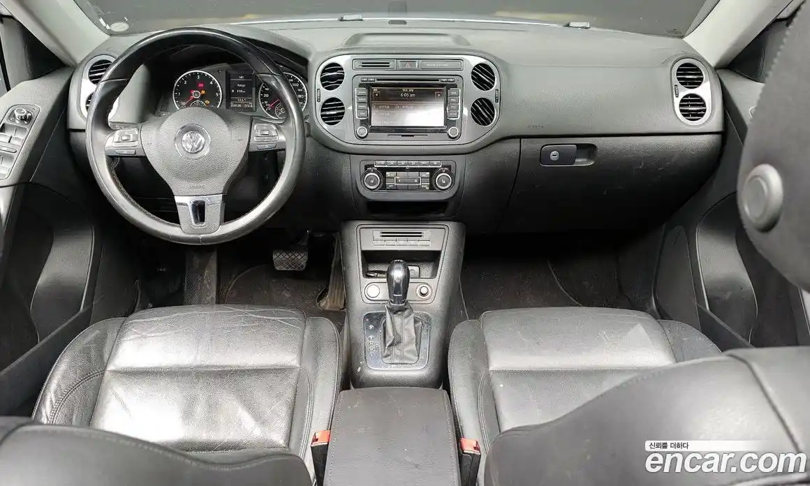 Volkswagen Tiguan 2013 2.0 гидро в Москве № 2132555, фото 7