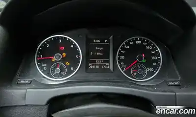 Volkswagen Tiguan 2013 2.0 гидро в Москве № 2132555, миниатюра 8