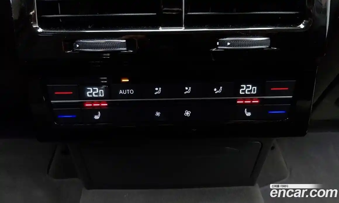 Volkswagen Touareg 2023 3.0 гидро в Москве № 2132573, фото 18
