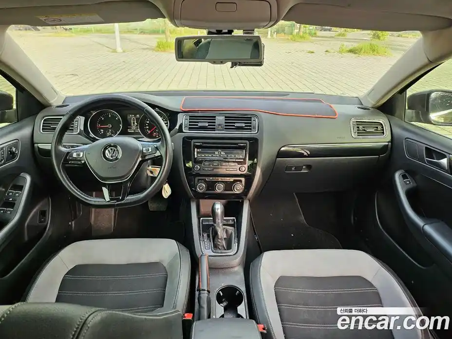 Volkswagen Jetta 2015 2.0 гидро в Москве № 2132591, фото 14