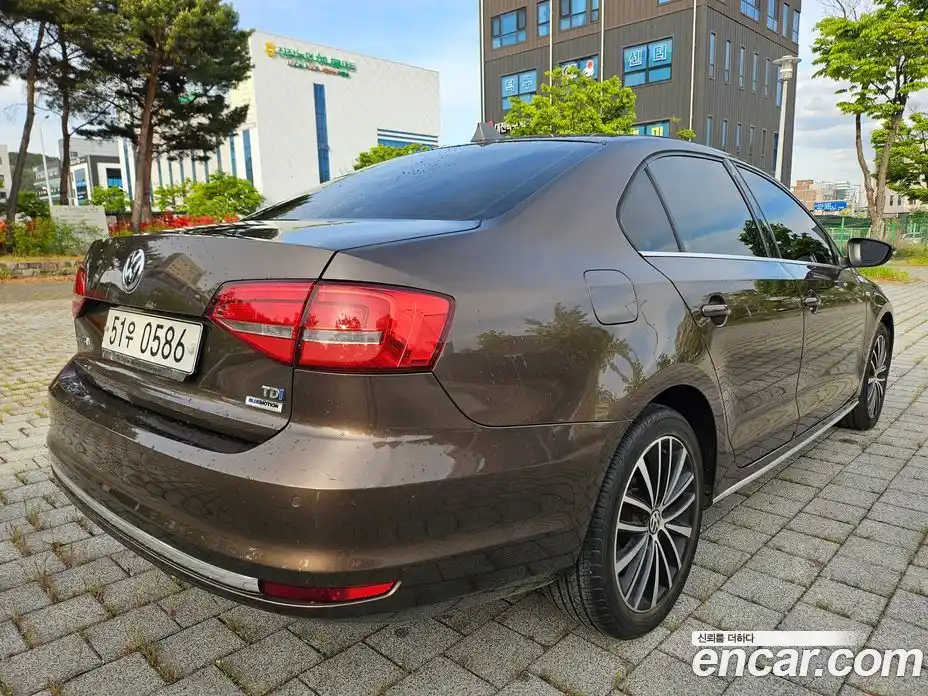 Volkswagen Jetta 2015 2.0 гидро в Москве № 2132591, фото 5