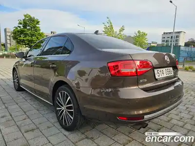 Volkswagen Jetta 2015 2.0 гидро в Москве № 2132591, миниатюра 7