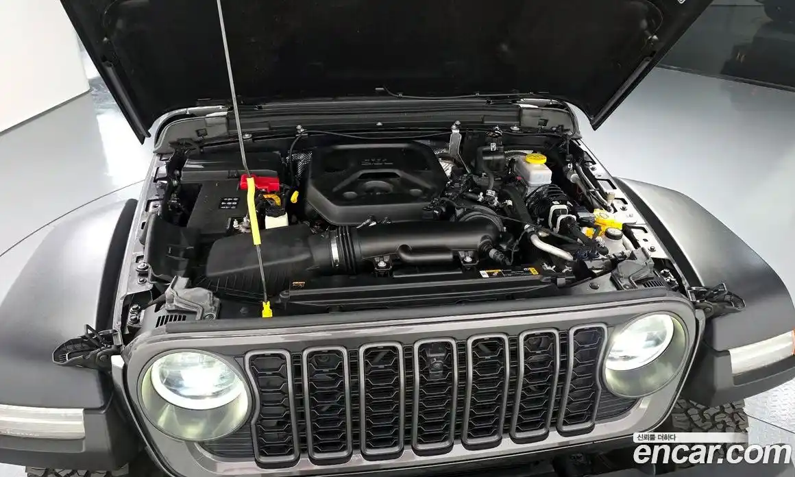 Jeep Wrangler 2024 2.0 гидро в Москве № 2132622, фото 6